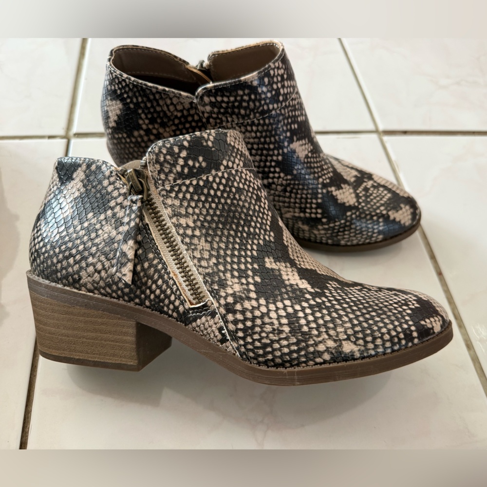 Time and Tru snakeskin Ankle Booties